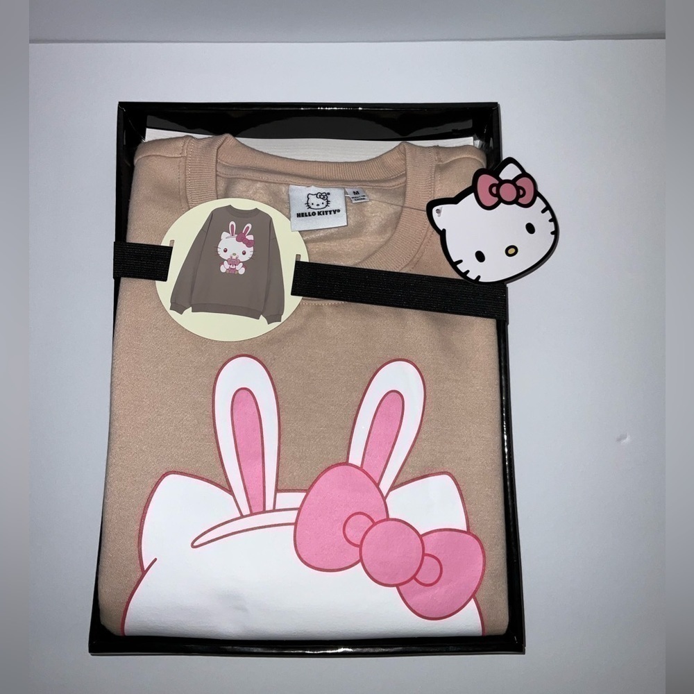 Hello Kitty Easter bunny crewneck sweatshirt- women’s - Picture 2 of 7